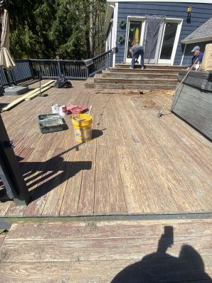 Before & After Deck Staining in Boxford, MA (2)