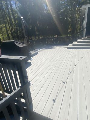 Before & After Deck Staining in Boxford, MA (6)
