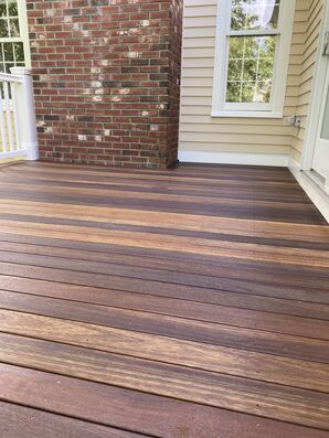 Before & After Deck Staining in Boston, MA (6)